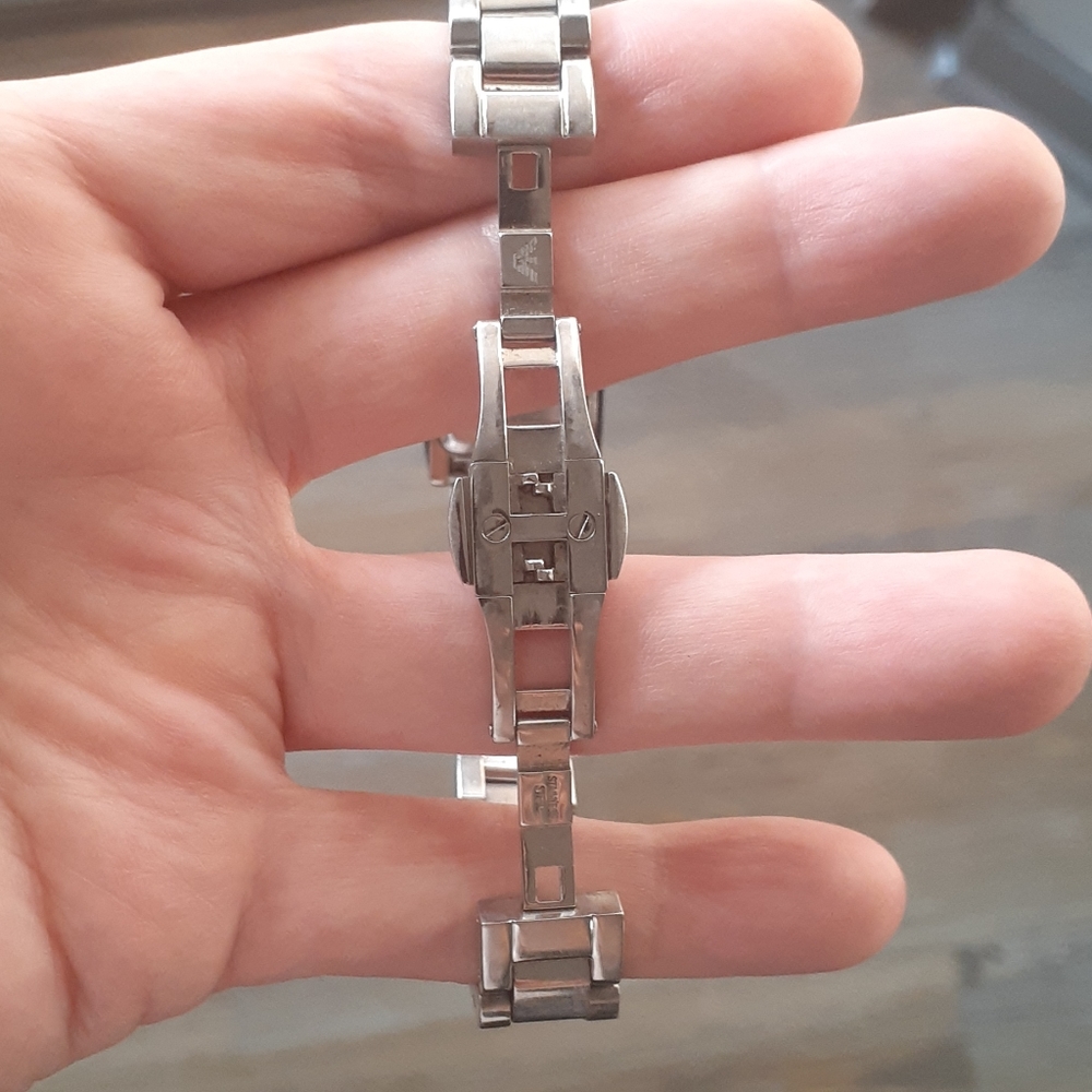Watch - Picture 6 of 6